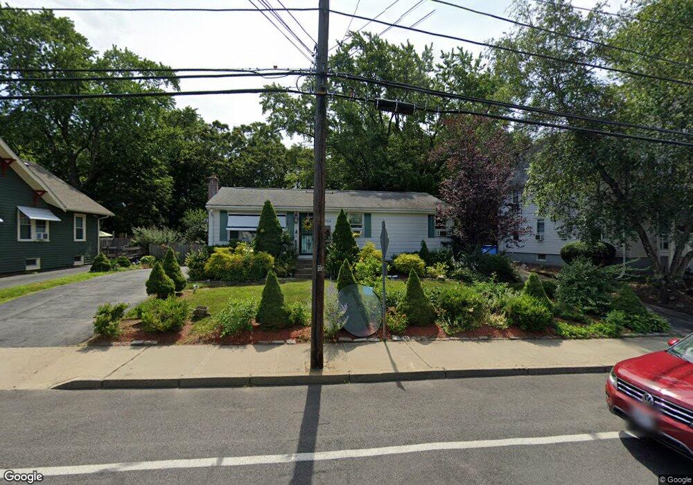 2144 Cranston St, Cranston, RI 02920 - photo 1