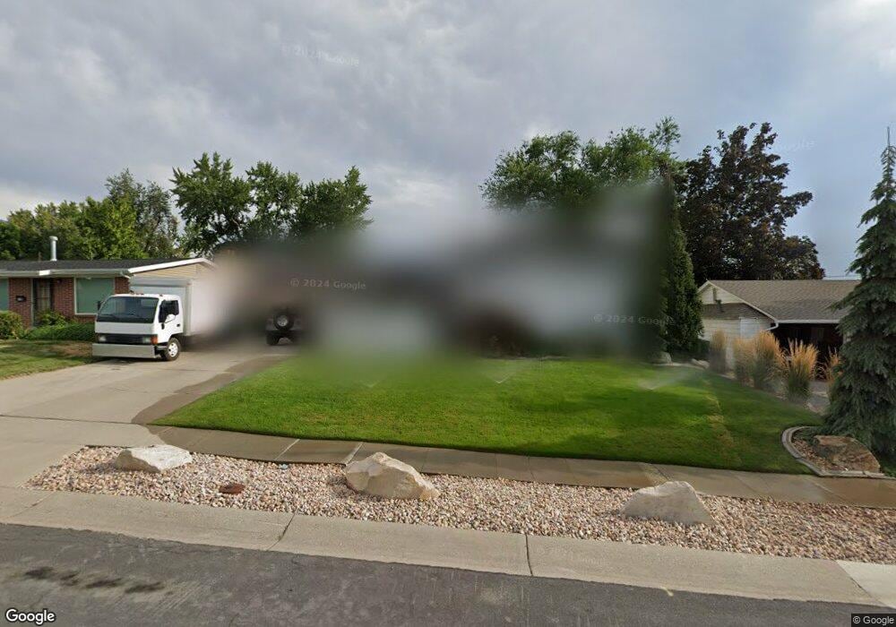 406 E 8260 S, Sandy, UT 84070 - photo 1