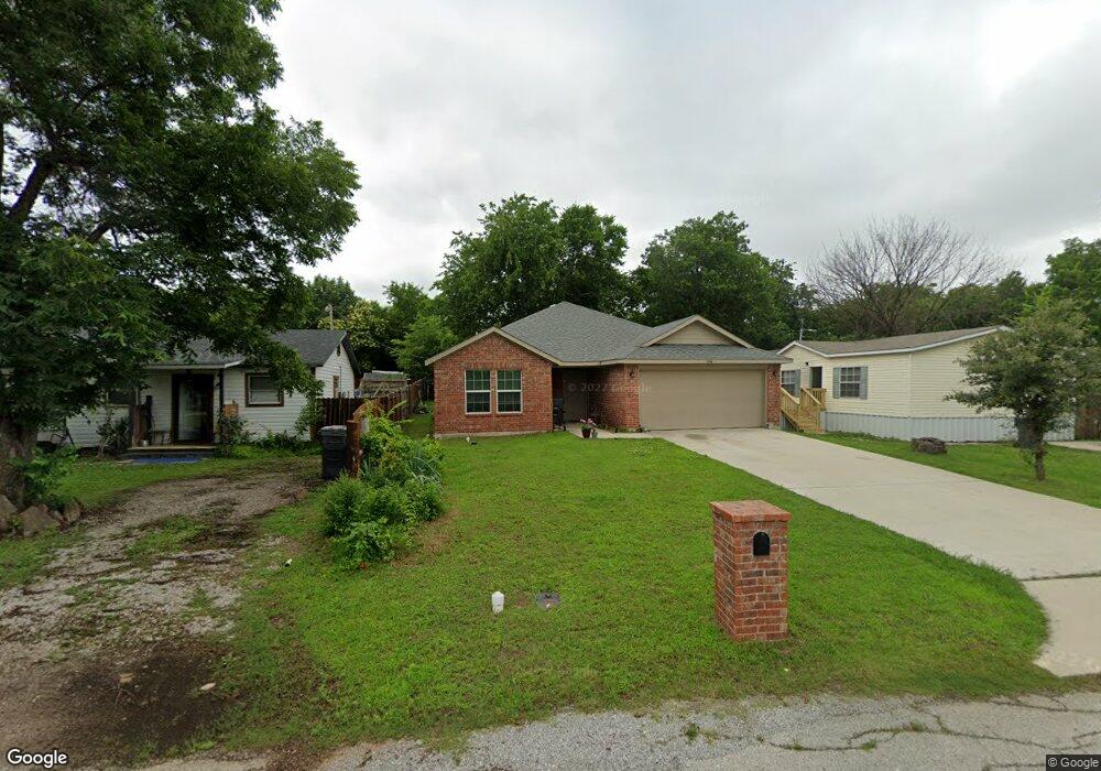 1116 12th Ave NE, Ardmore, OK 73401 - photo 1