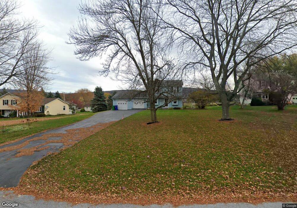 2 Parsons Ln unit 211, Saint Albans, VT 05478 - photo 1