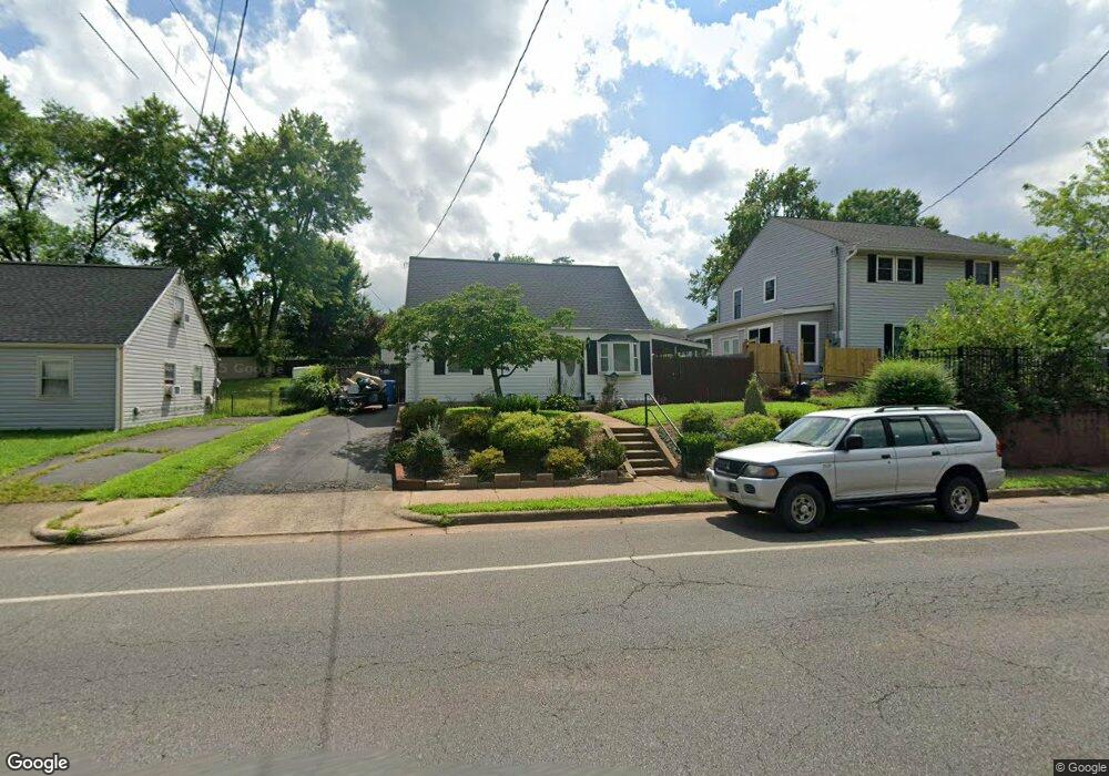 221 Manassas Dr, Manassas Park, VA 20111 - photo 1