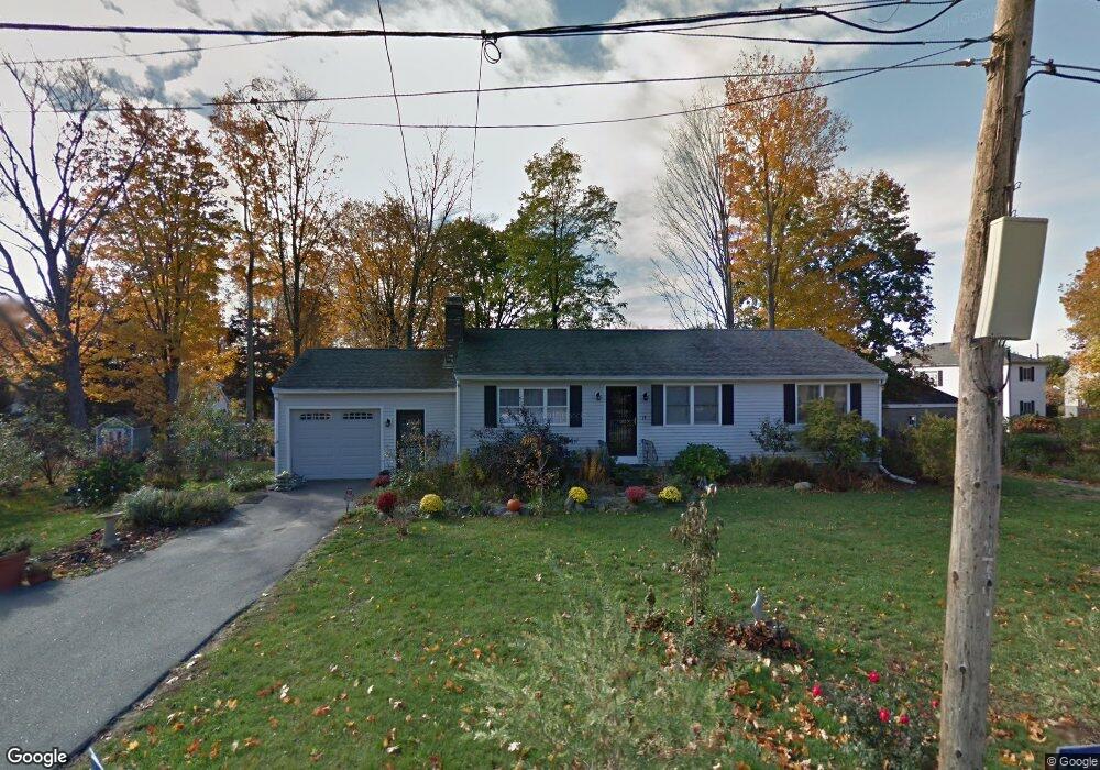 19 Elmwood Ave, Dover, NH 03820 - photo 1