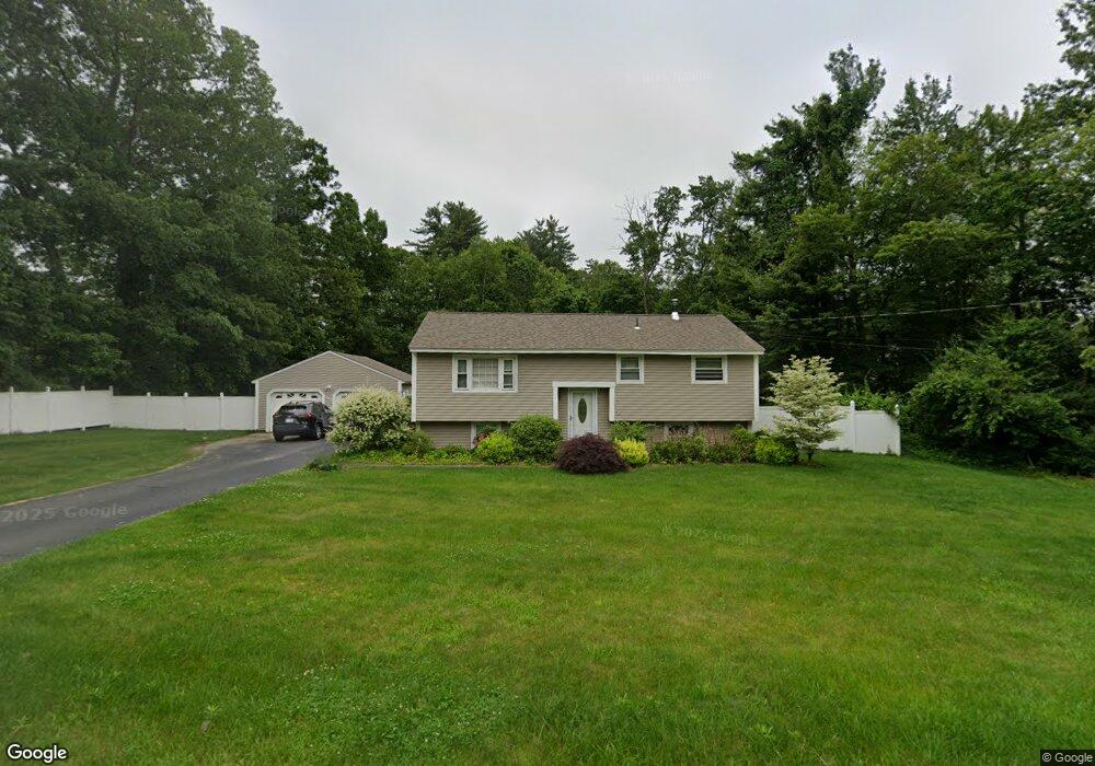 12 Canterbury Way, MerriMacK, NH 03054 - photo 1