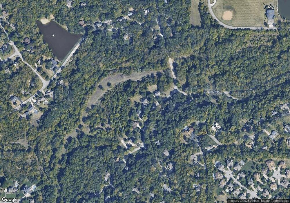 8604 Redbud Ln, Lenexa, KS 66220 - photo 1