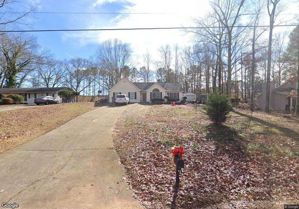 1171 Owen Cir, Sugar Hill, GA 30518 - photo 1