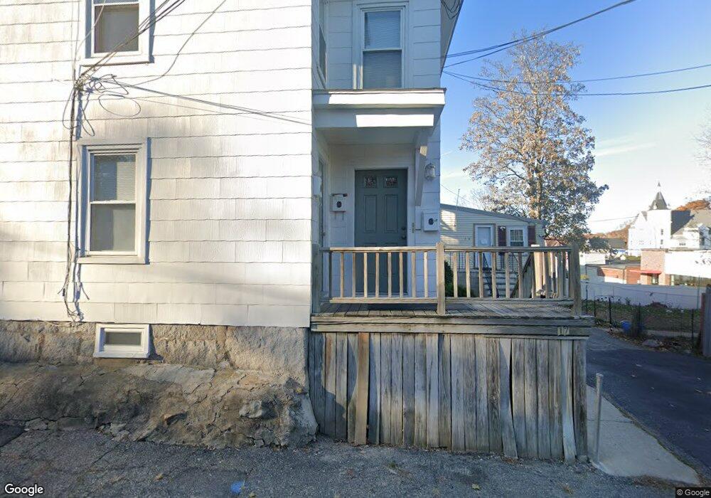 17-2 Manns Ct unit 17 Manns Court 2, Woburn, MA 01801 - photo 1