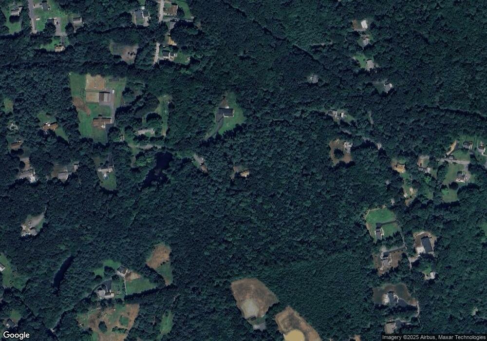 43 Maple St, Douglas, MA 01516 - photo 1