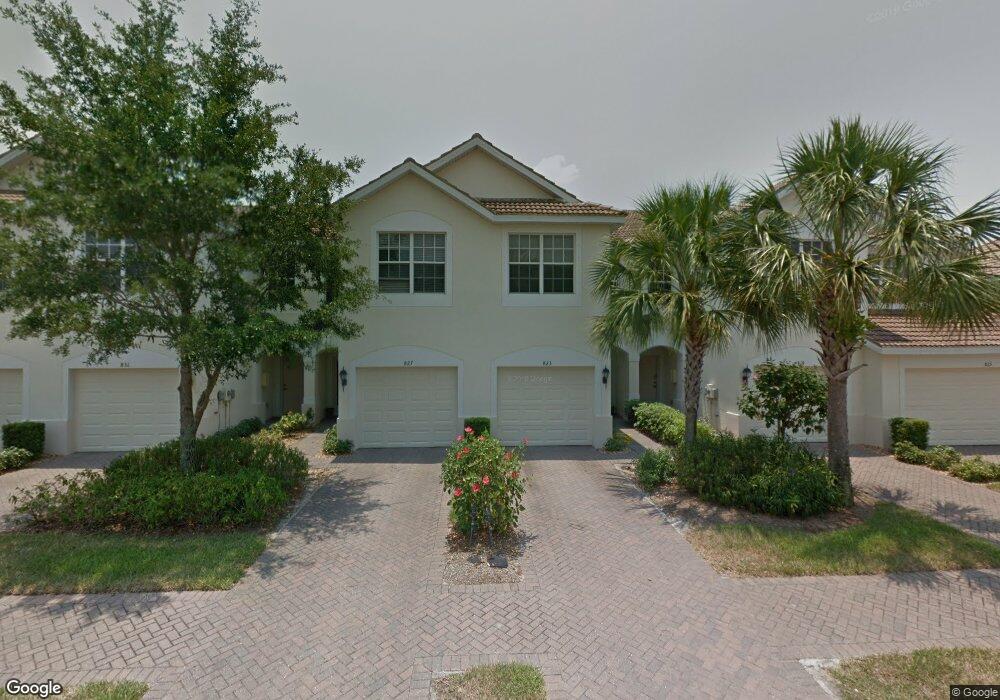 827 Hampton Cir, Naples, FL 34105 - photo 1