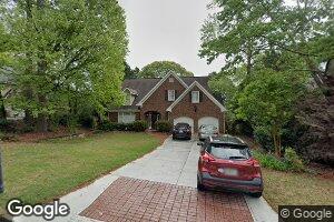 8445 Riverbirch Dr, Roswell, GA 30076