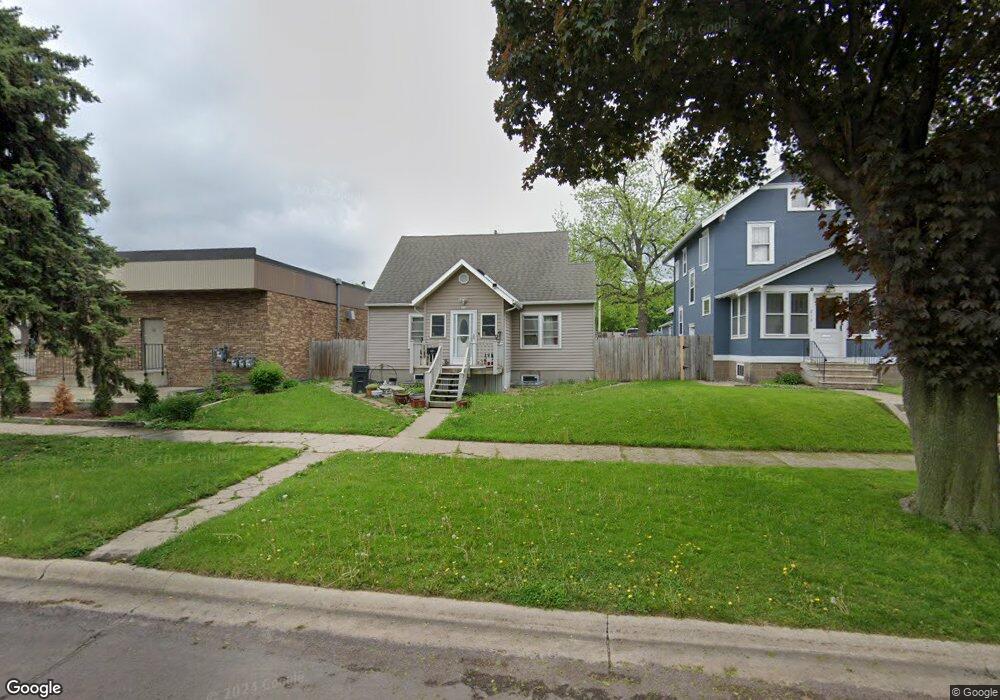 823 N Broad St, Mankato, MN 56001 - photo 1