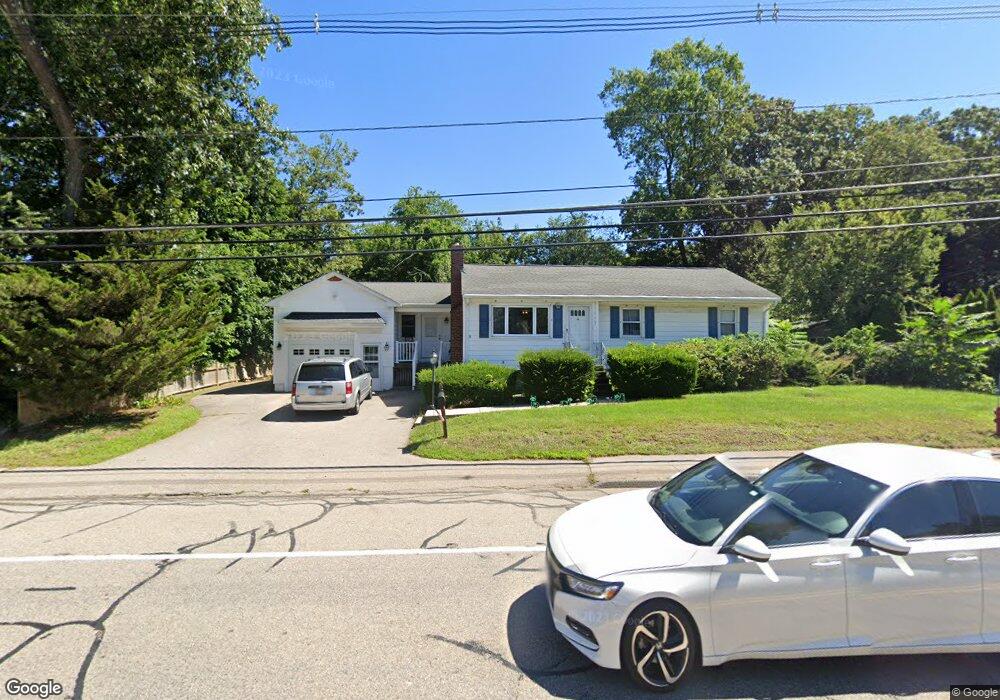 113 N Main St, Bellingham, MA 02019 - photo 1