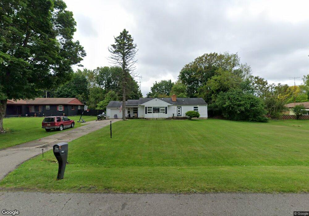 3217 W Cass Ave, Flint, MI 48504 - photo 1