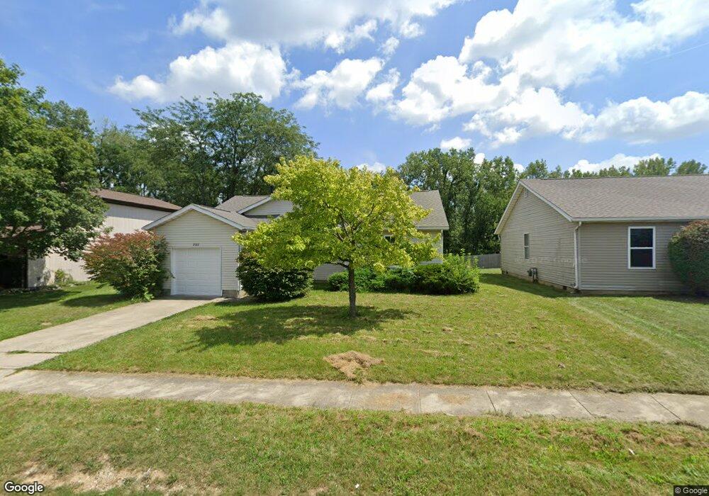 2082 Summer Breeze Dr, Columbus, OH 43223 - photo 1