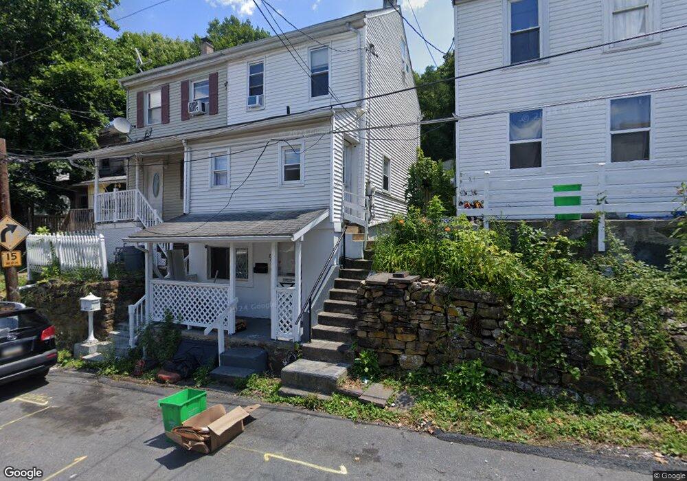 863 Constitution Dr, Allentown, PA 18103 - photo 1