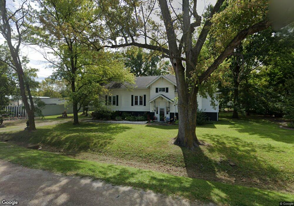 8100 Collinsville Rd, Collinsville, IL 62234 - photo 1