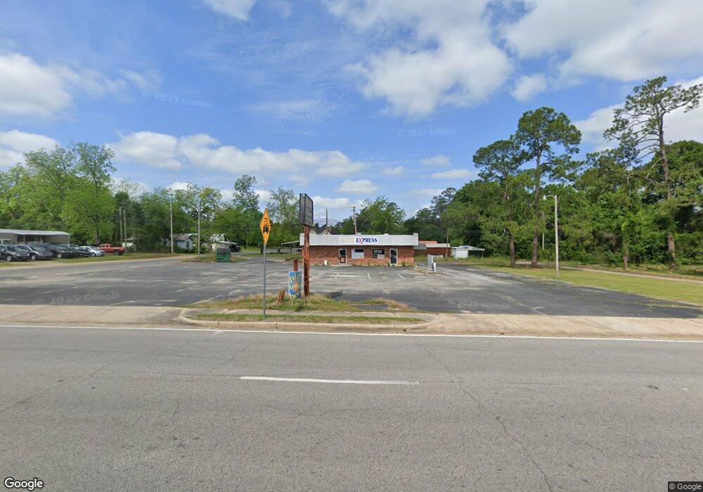 602 N Grant St, Fitzgerald, GA 31750 - photo 1