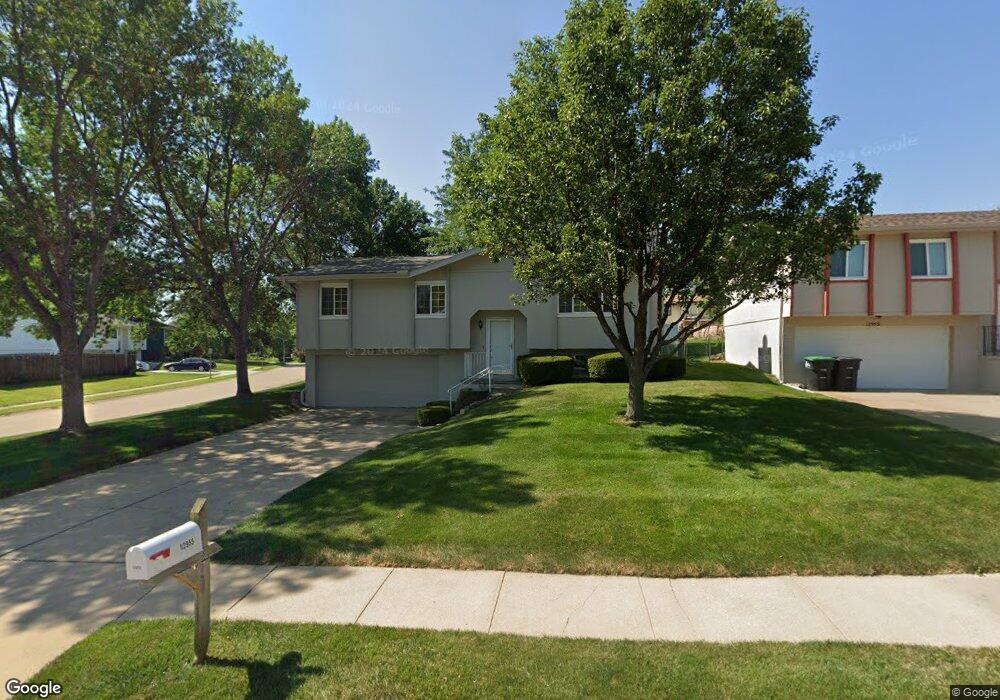 12955 Browne Cir, Omaha, NE 68164 - photo 1