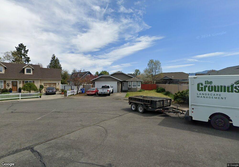 1295 Kokanee Ln, Grants Pass, OR 97527 - photo 1