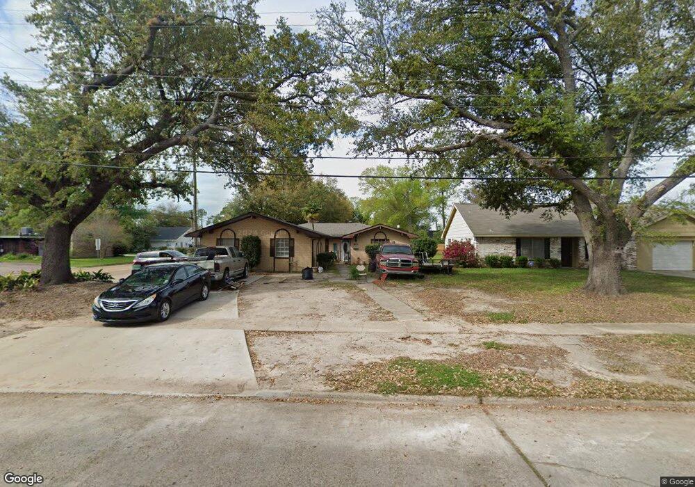 801 Cherryhill St, Lake Charles, LA 70607 - photo 1