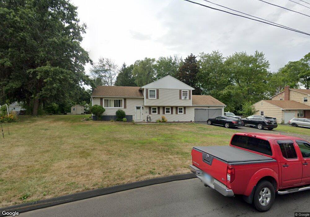 15 Pinney Rd, Bloomfield, CT 06002 - photo 1