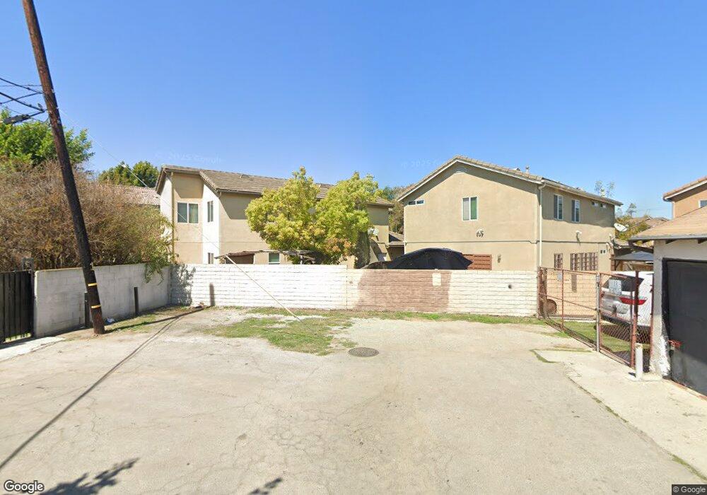 821 W Kemp Ct, Compton, CA 90220 - photo 1