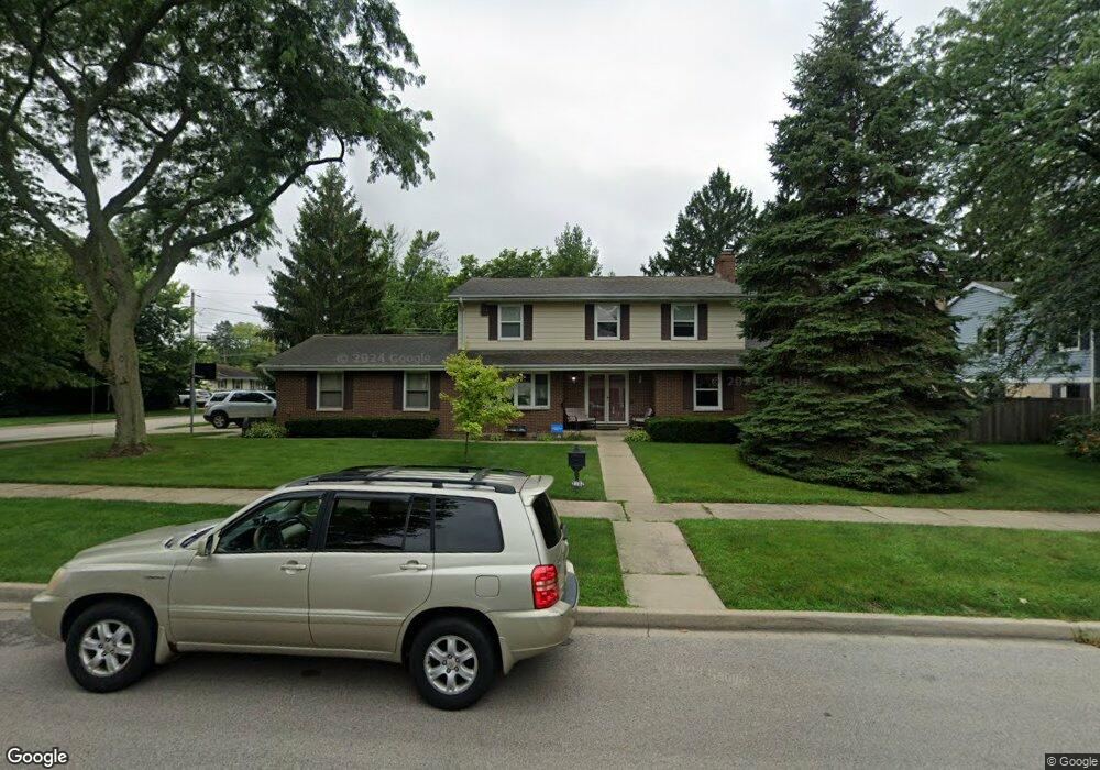 2102 Chestnut St, Waukegan, IL 60087 - photo 1