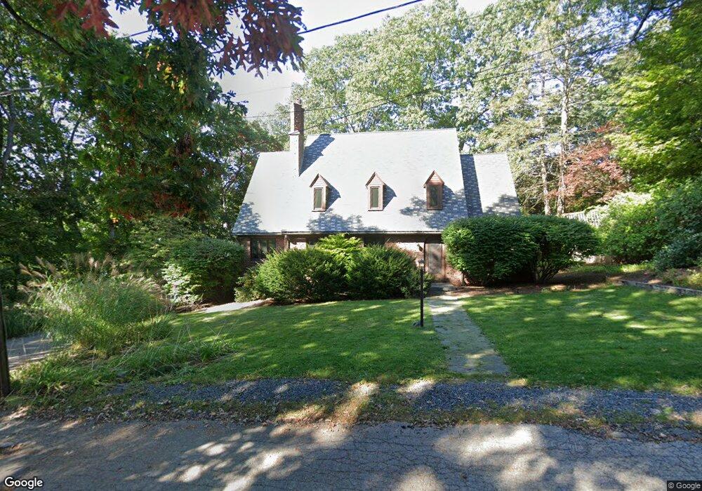 21 Oakvale Rd, Waban, MA 02468 - photo 1