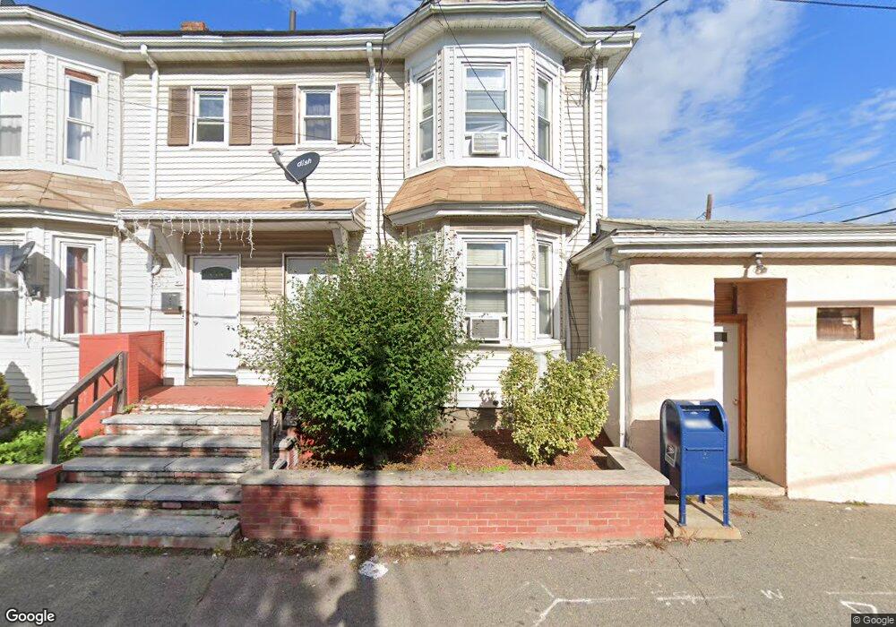 145 Felton St unit 147, Waltham, MA 02453 - photo 1