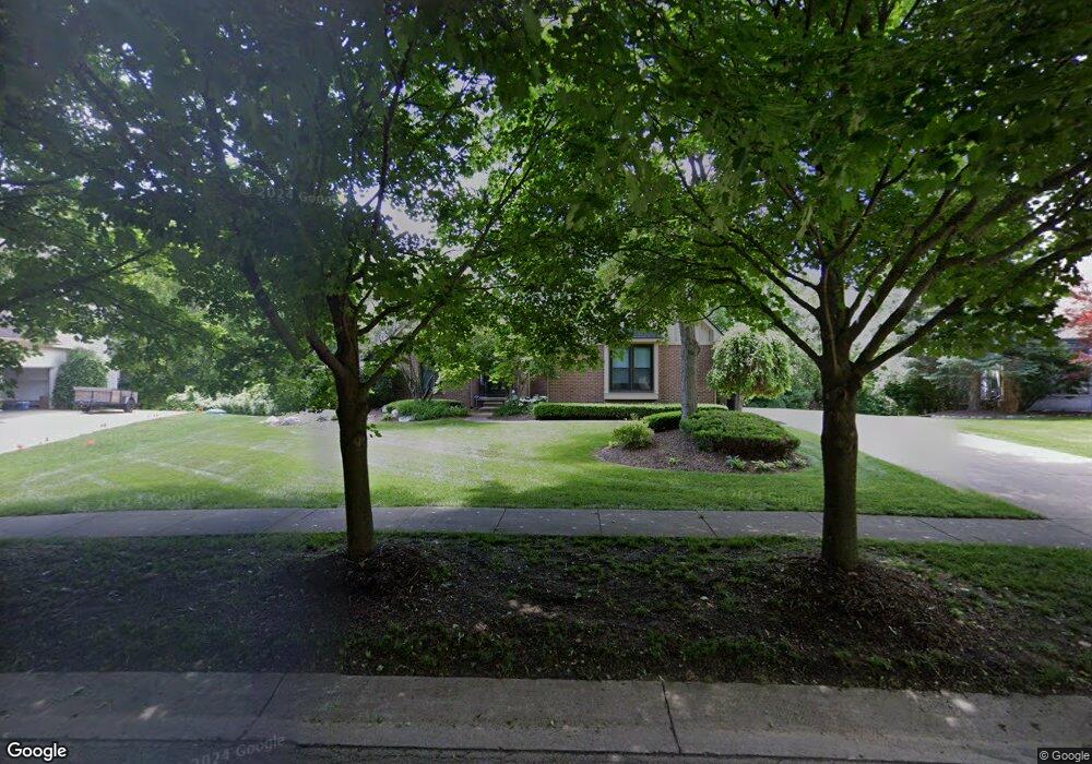 2866 Treyburn Ln, West Bloomfield, MI 48324 - photo 1