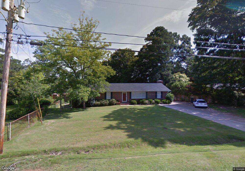 100 Poplar St, Barnesville, GA 30204 - photo 1