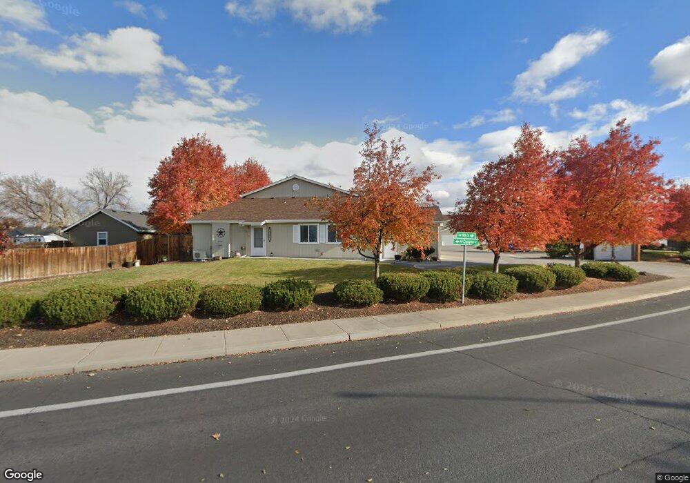 1714 NW 9th St, Redmond, OR 97756 - photo 1