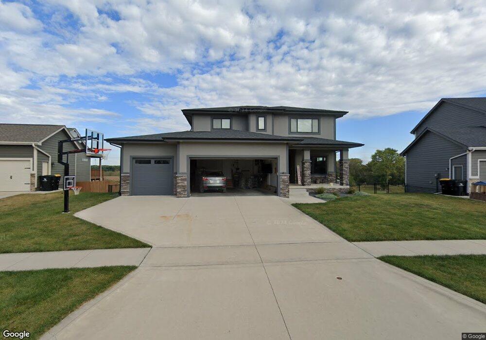 415 Timberview Dr, Adel, IA 50003 - photo 1