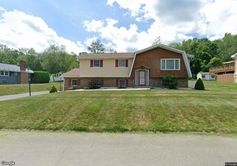 31 South St, Tamaqua, PA 18252 - photo 1