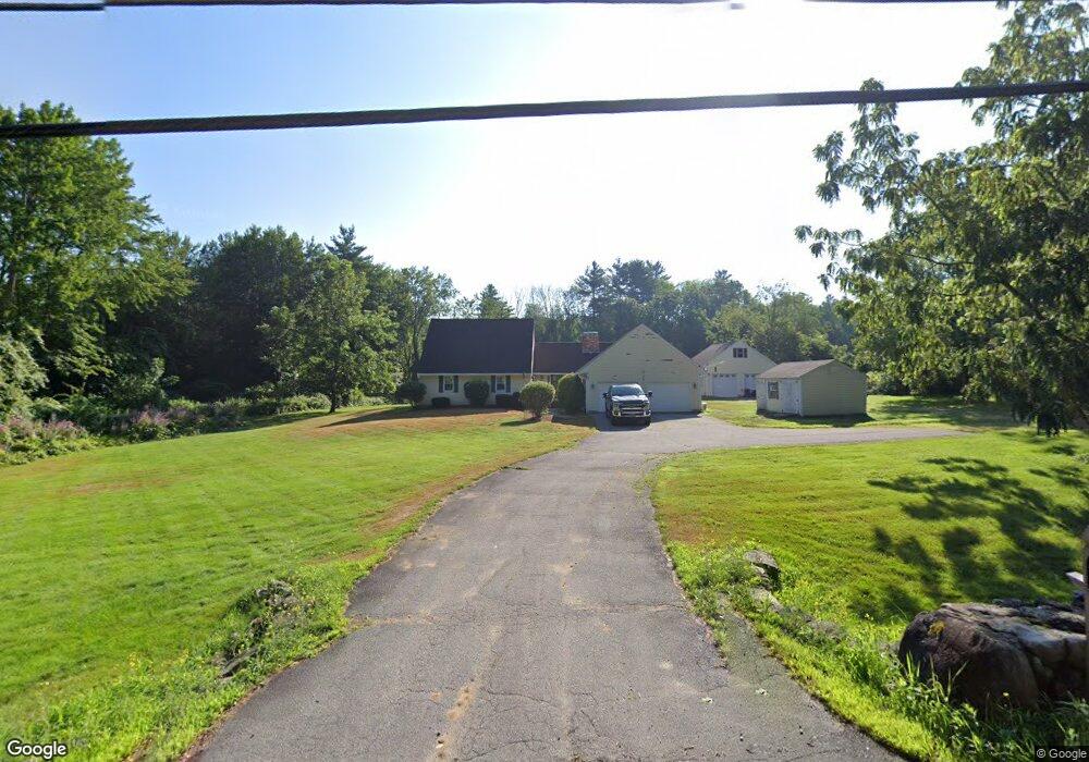 93 Peaslee Rd, MerriMacK, NH 03054 - photo 1