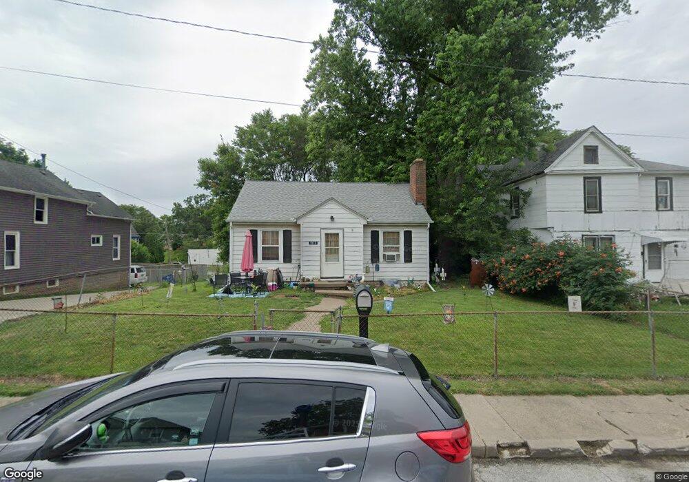 1810 Esplanade Ave, Davenport, IA 52803 - photo 1