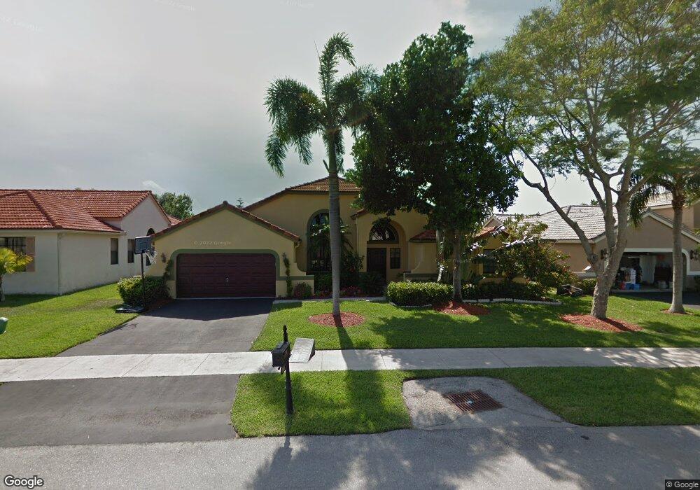 2841 E Orchard Cir, Davie, FL 33328 - photo 1