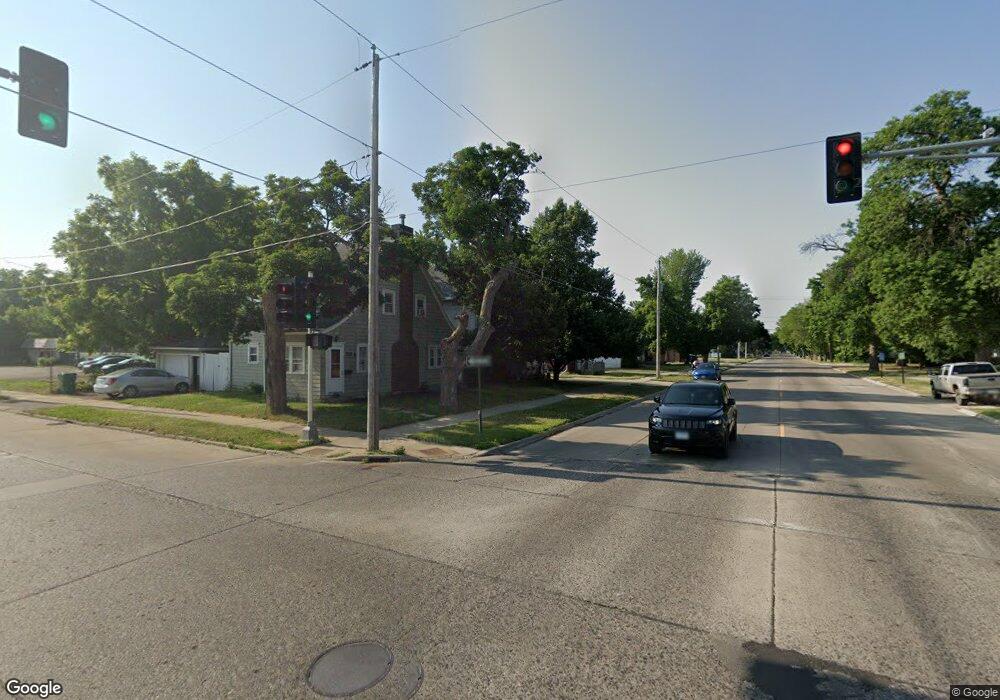 205 4th St SW, Austin, MN 55912 - photo 1