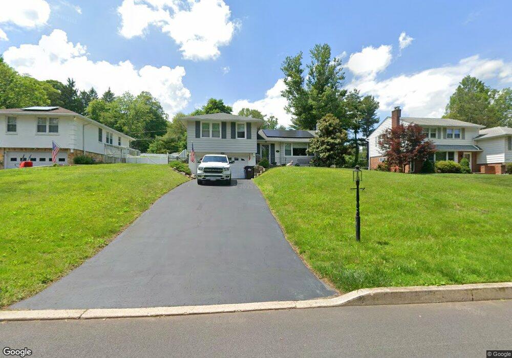 25 Betsy Ln, Ambler, PA 19002 - photo 1