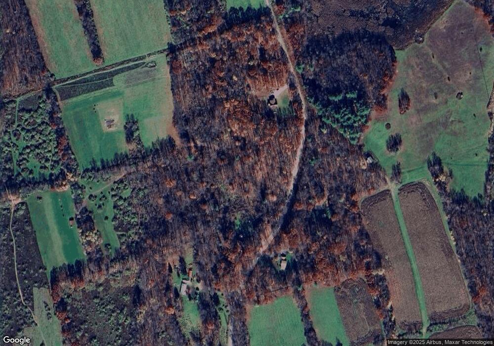 407 Evergreen Dr, Falls, PA 18615 - photo 1