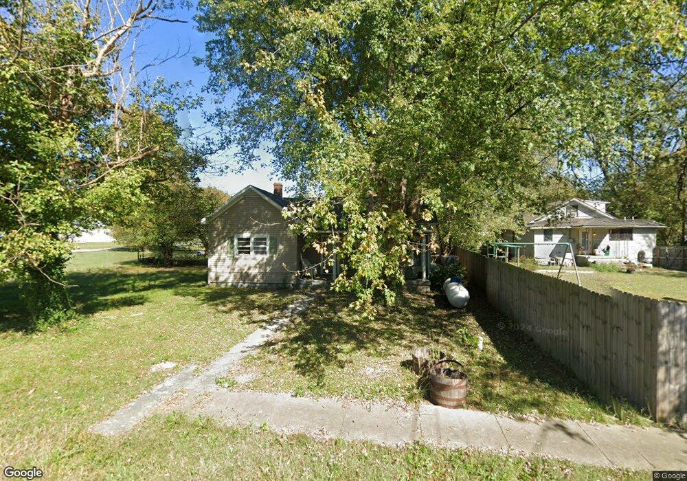 662 Main St, Lebanon Junction, KY 40150 - photo 1