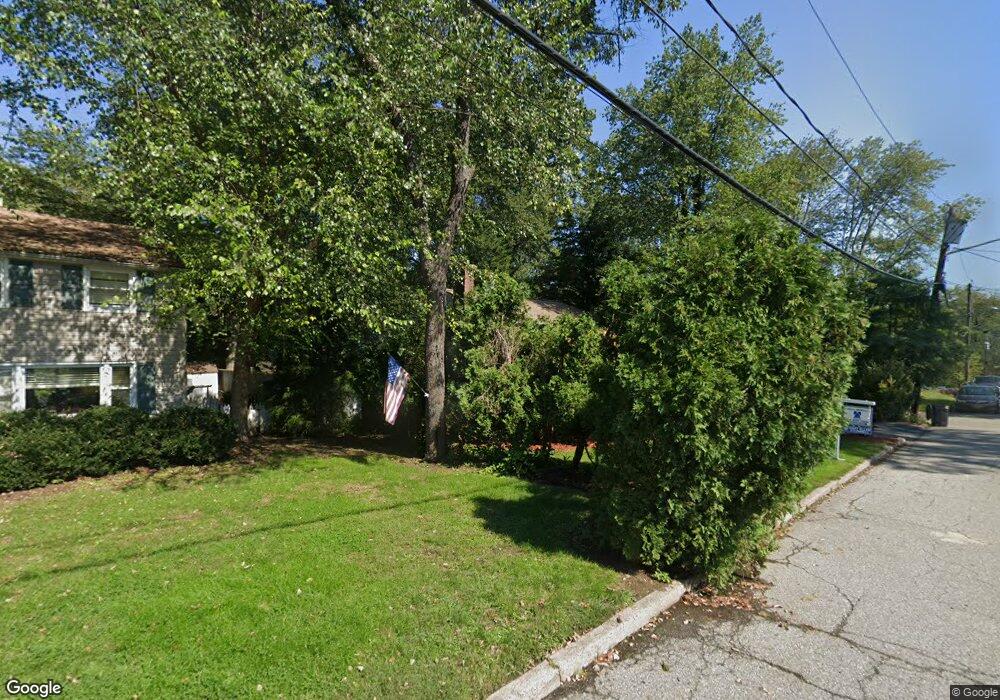 13 Douglas St, Waldwick, NJ 07463 - photo 1