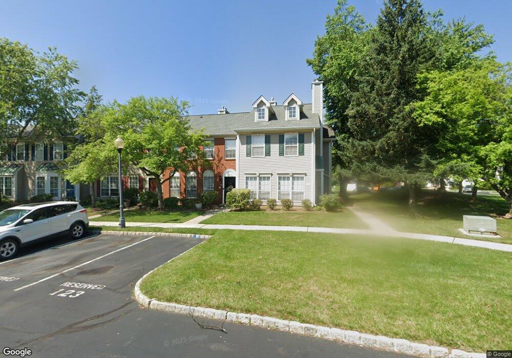 2 De Leone Cir, Franklin Park, NJ 08823 - photo 1