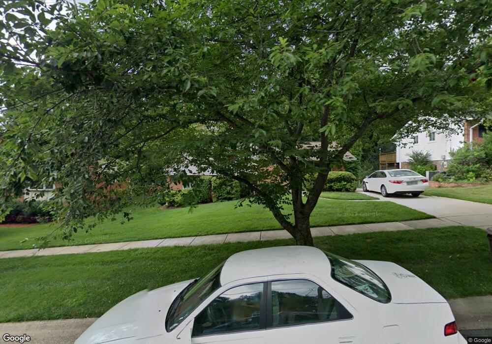 1725 Evelyn Dr, Rockville, MD 20852 - photo 1