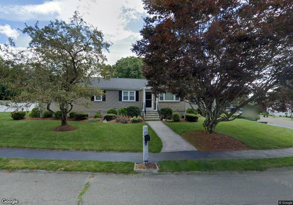 4 Fortune Rd, Woburn, MA 01801 - photo 1