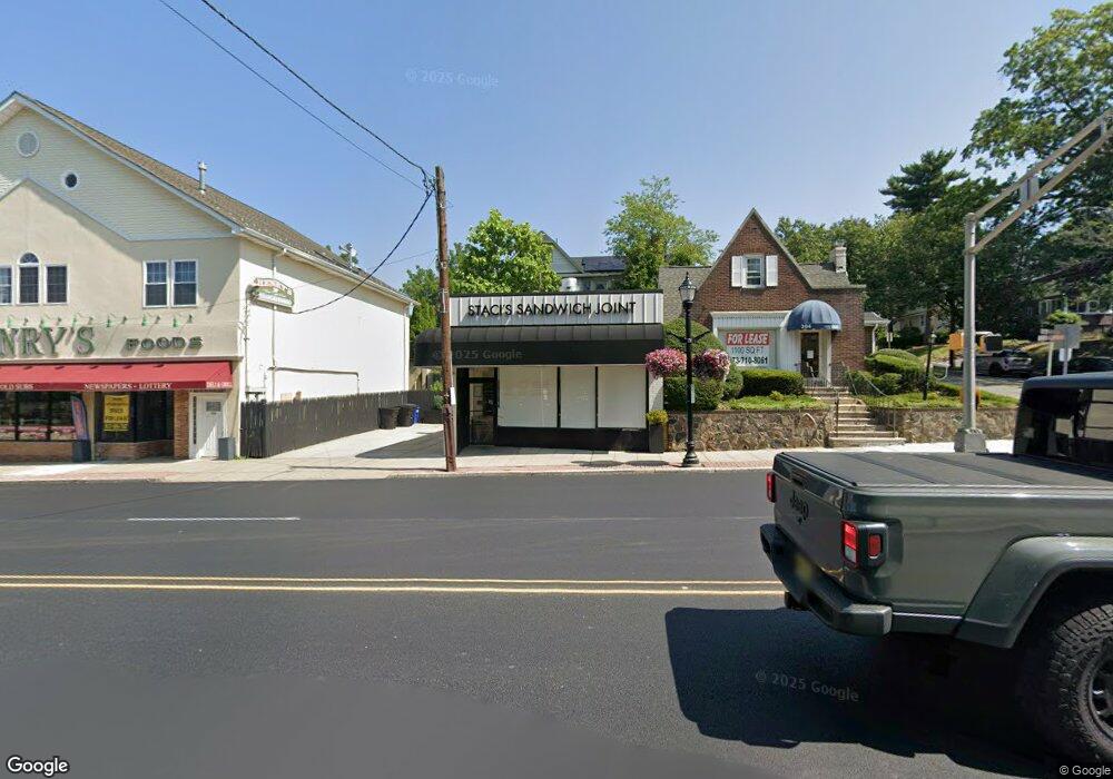 308 Bloomfield Ave unit 1, Verona, NJ 07044 - photo 1