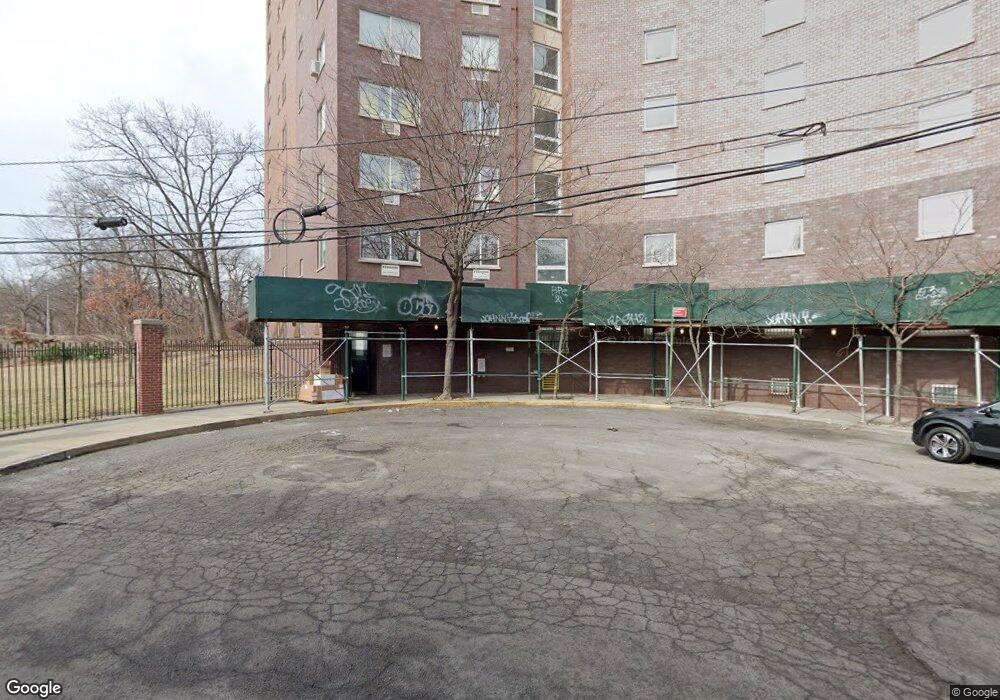 1975 Birchall Ave, Bronx, NY 10462 - photo 1