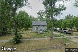 325 1 St, Davenport, ND 58021