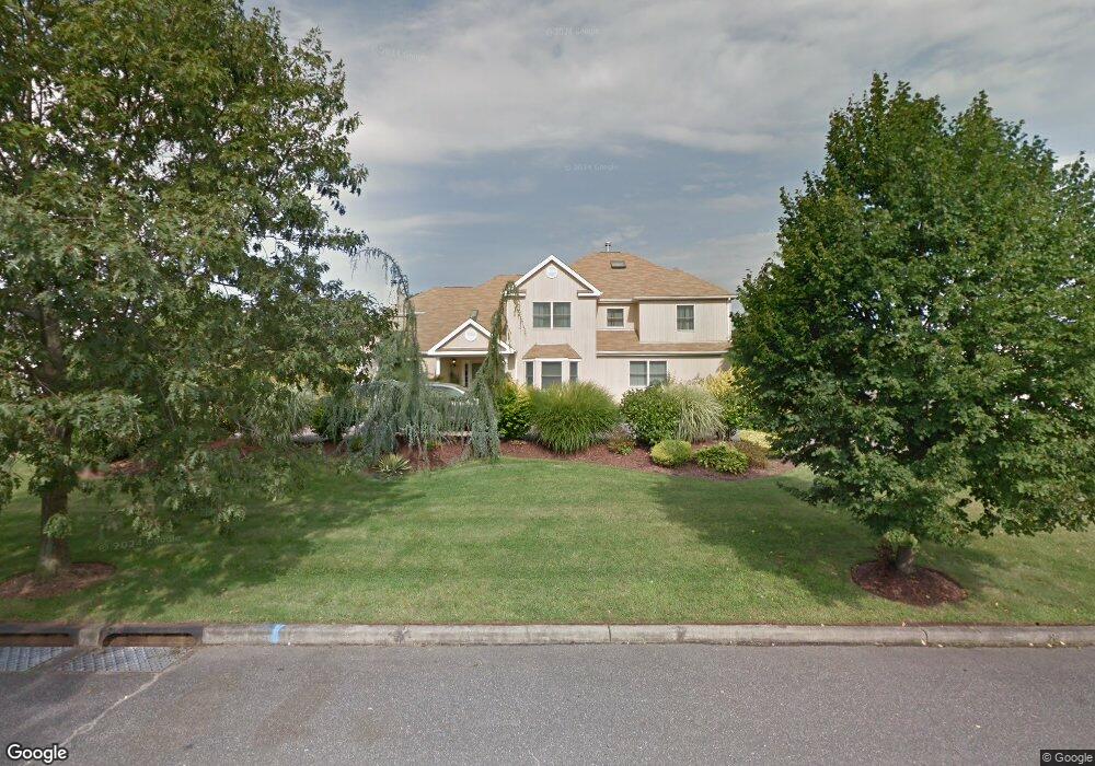 7 Dupont Ct, Dix Hills, NY 11746 - photo 1