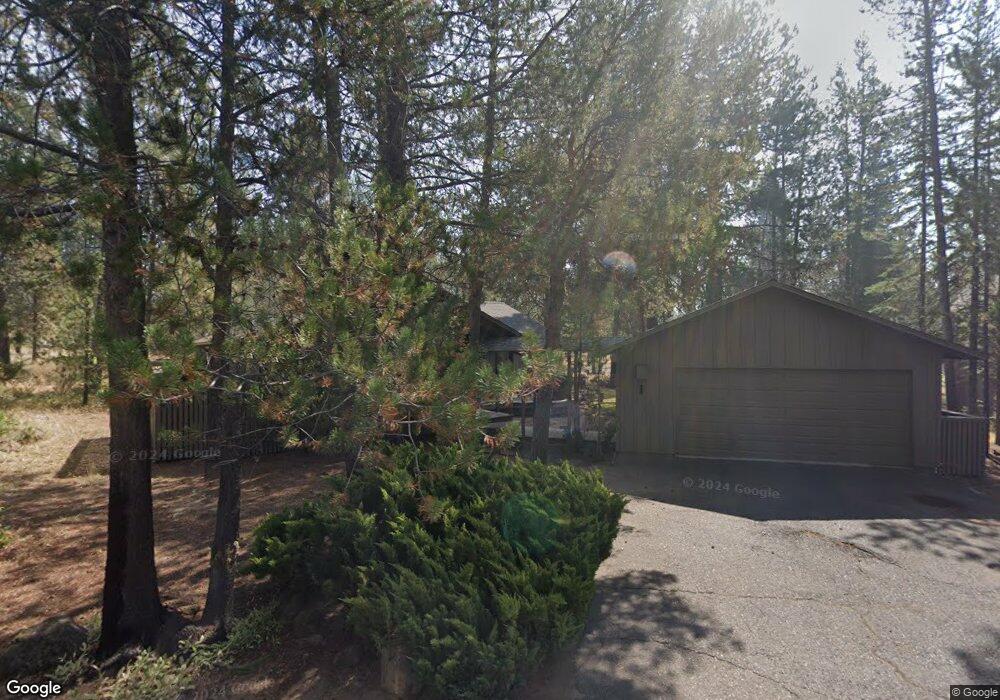 17821 Alpine Ln, Bend, OR 97707 - photo 1