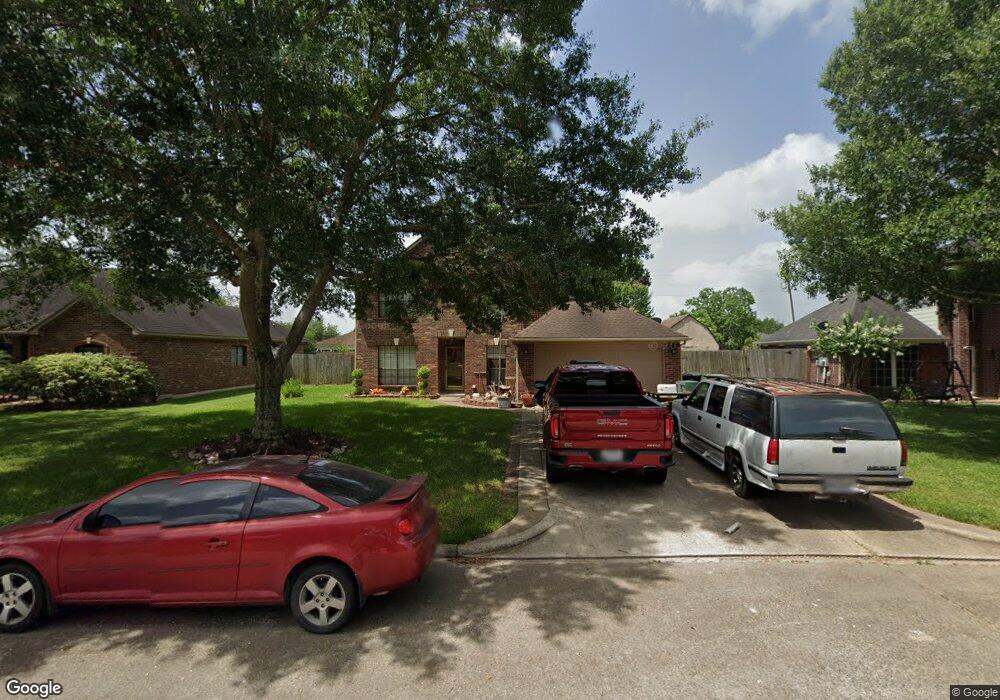 2605 Quail Run Dr, Alvin, TX 77511 - photo 1